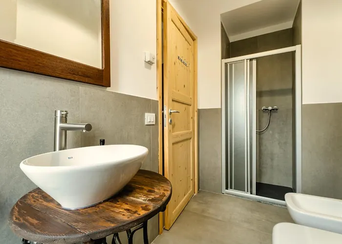 La Corte - Bilocale 4 * Novara